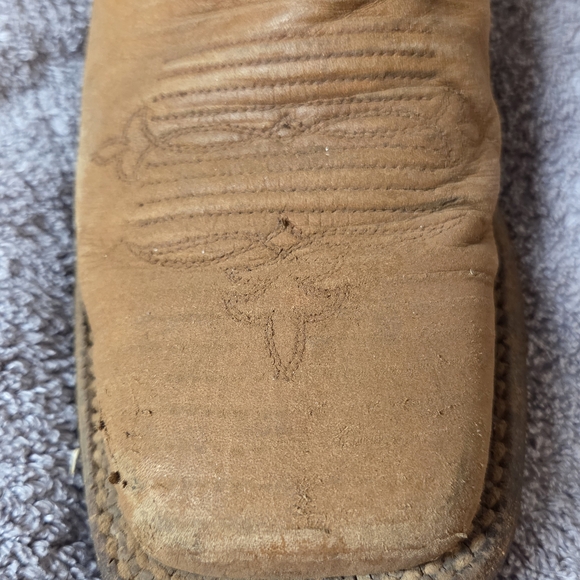 Ariat Multicolor Striped Serape Boots - Picture 5 of 9